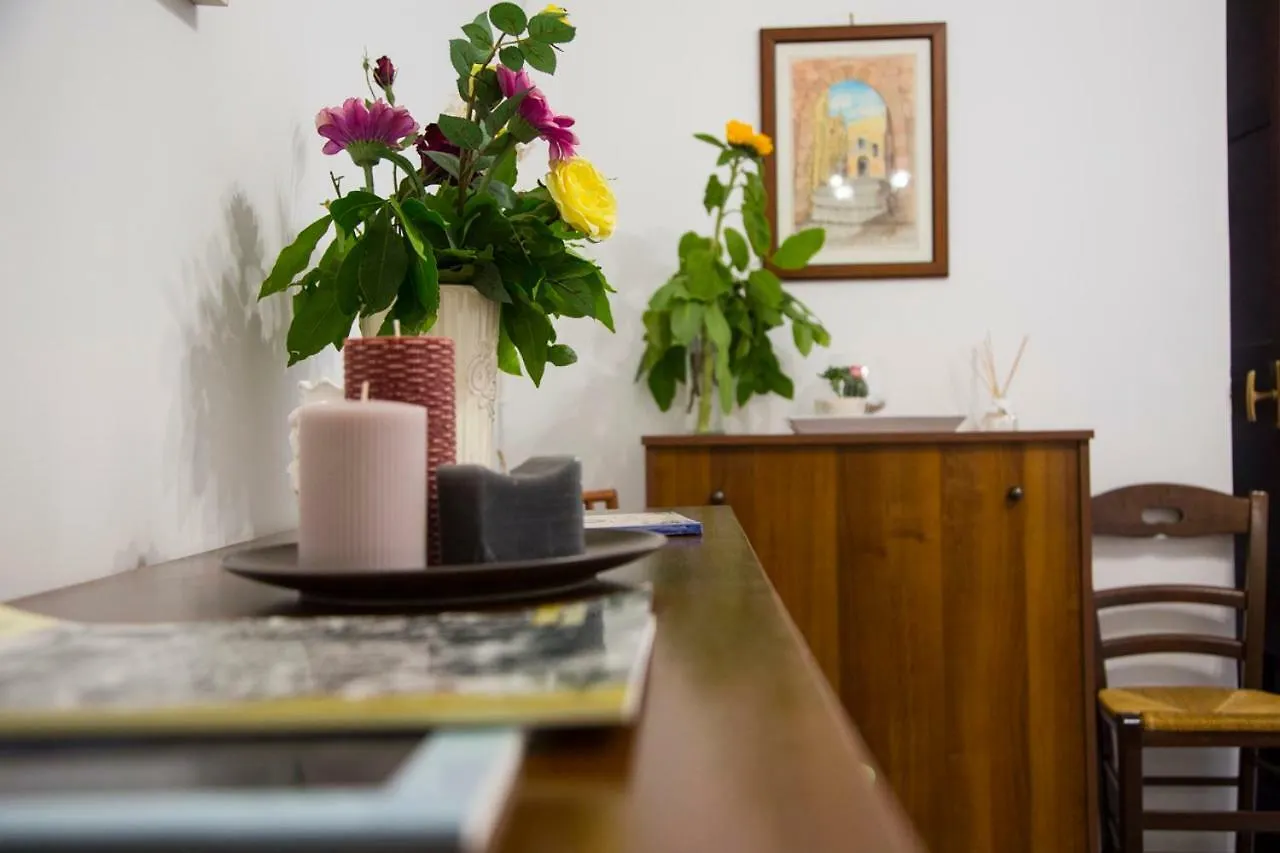 Apartment La Piazzetta - Home Hospitality Chiaramonte Gulfi